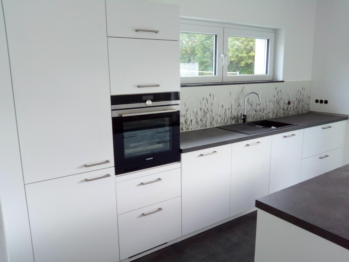 Several Different Rooms, Newly Furnished, In A New House In Vichten Exterior photo